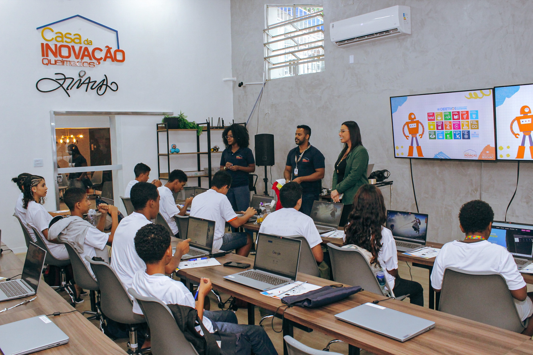 Casa da Inovação Ziraldo inicia aulas em Queimados